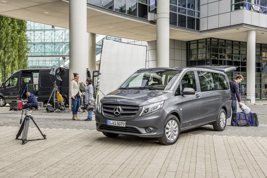  Mercedes-Benz Vito Tourer Base 2014 года  (фото 3 из 45)